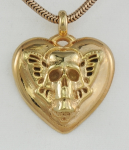 Herzanhänger Butterflyskull – extravaganter Silberanhänger – Herzanhänger – Schmetterling – Herz-Totenkopf – Gotik – Kult